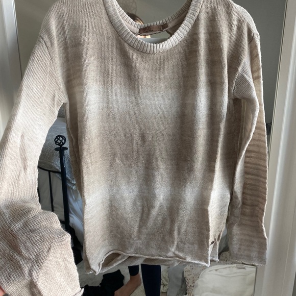 Open back sweater - Picture 2 of 2